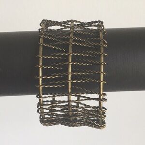 Elegant Gold-Tone Woven Bracelet
